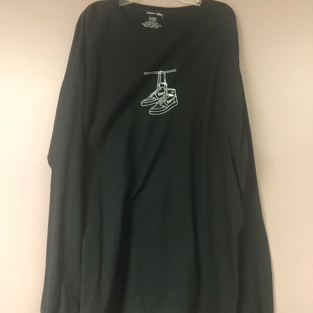 Unbranded Men's Black and White Shirt